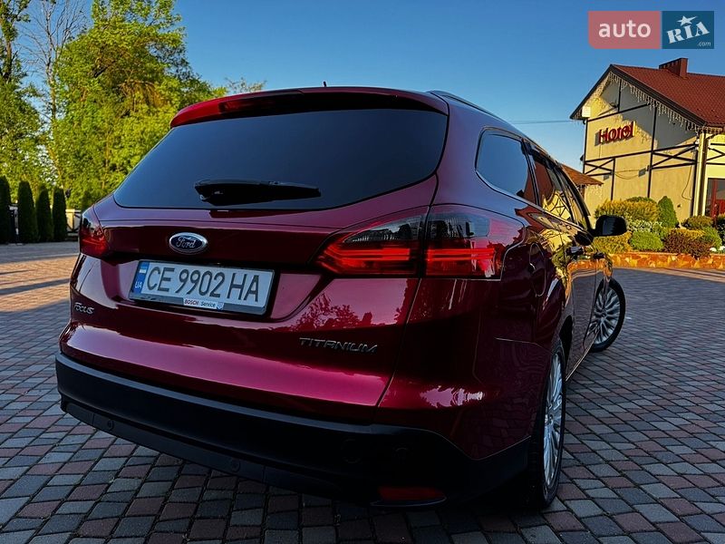 Універсал Ford Focus 2011 в Чернівцях