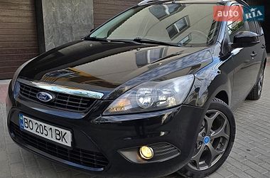 Ford Focus  2010