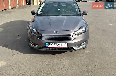 Ford Focus  2016