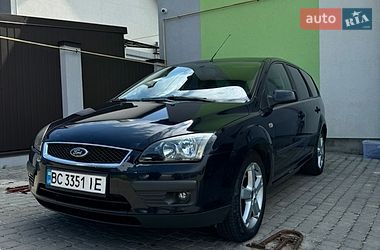 Ford Focus  2005