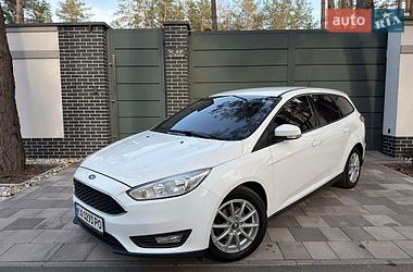 Ford Focus  2016