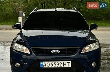 Ford Focus  2010