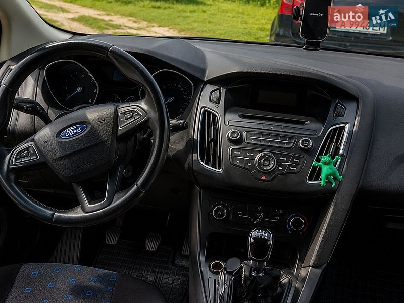 Хэтчбек Ford Focus 2016 в Глинянах