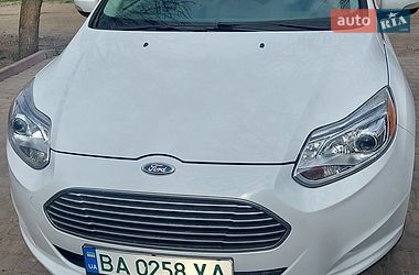 Ford Focus  2013