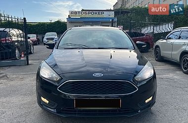 Ford Focus  2014
