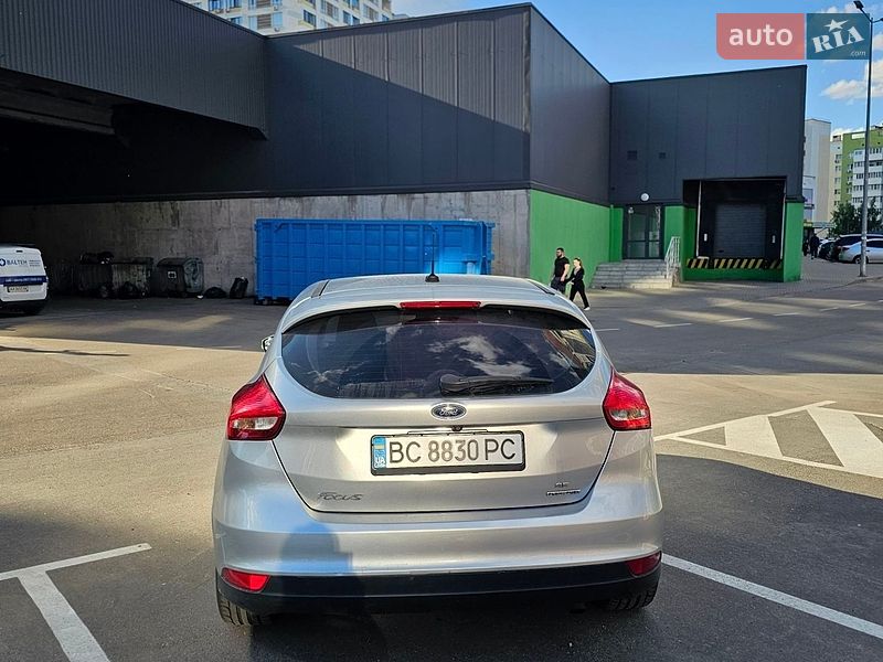 Хетчбек Ford Focus 2014 в Києві