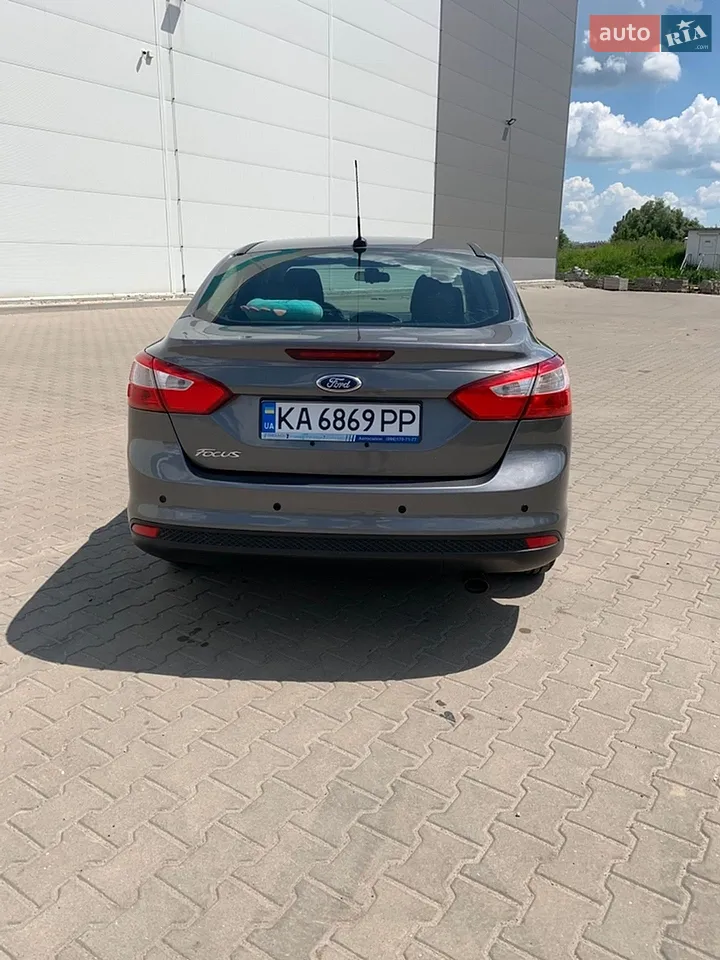 2013 Ford Focus - мініатюра 2