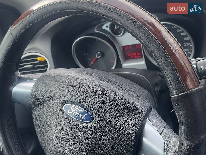 Універсал Ford Focus 2010 в Тернополі
