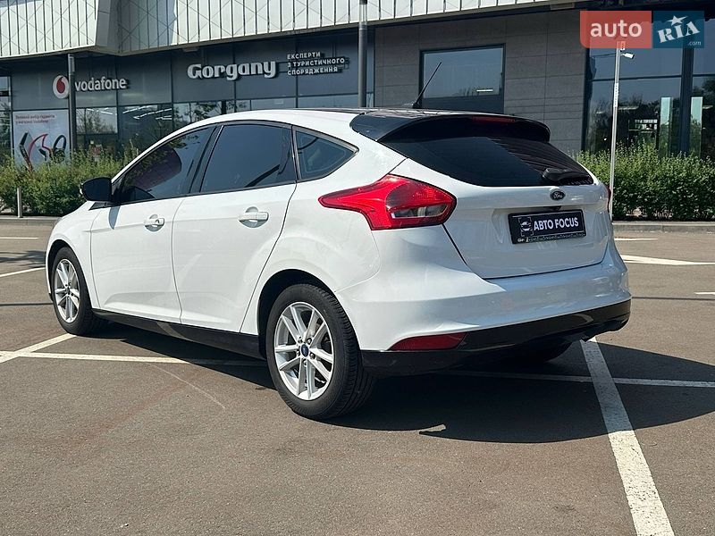 Хэтчбек Ford Focus 2017 в Киеве