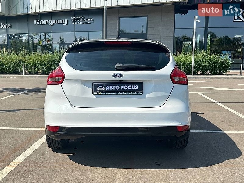 Хэтчбек Ford Focus 2017 в Киеве