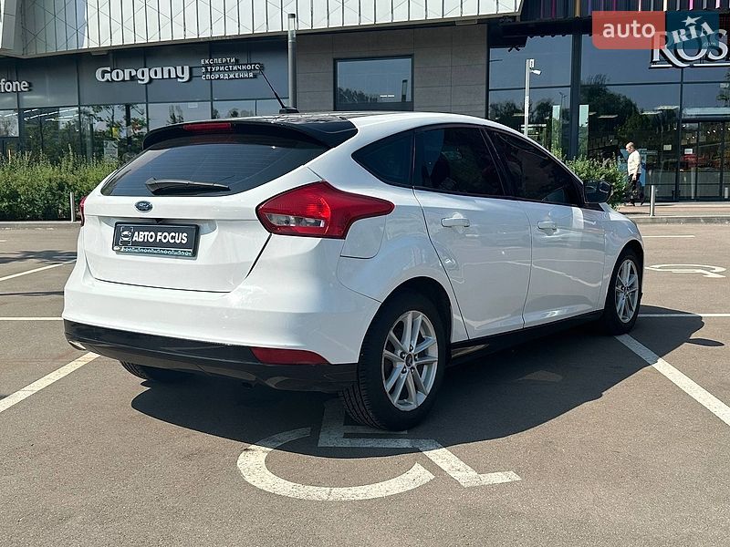 Хэтчбек Ford Focus 2017 в Киеве