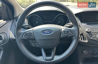 Хэтчбек Ford Focus 2017 в Киеве