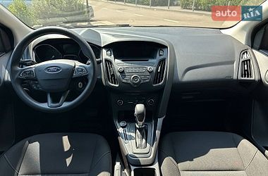 Хэтчбек Ford Focus 2017 в Киеве