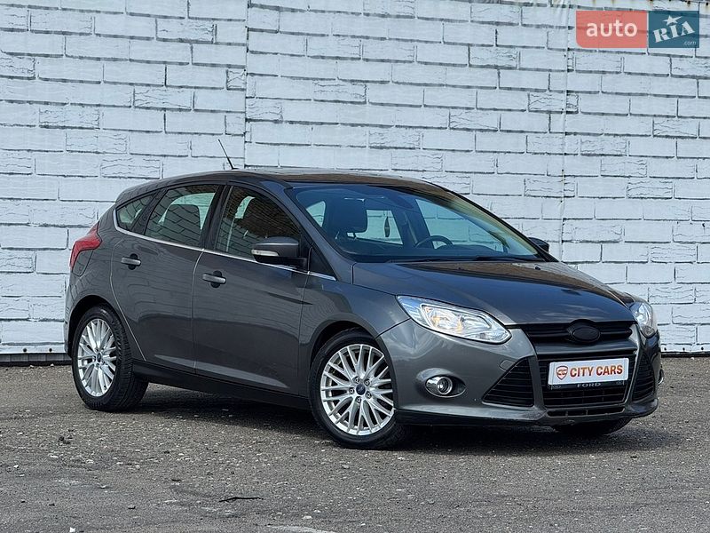 Хэтчбек Ford Focus 2012 в Киеве