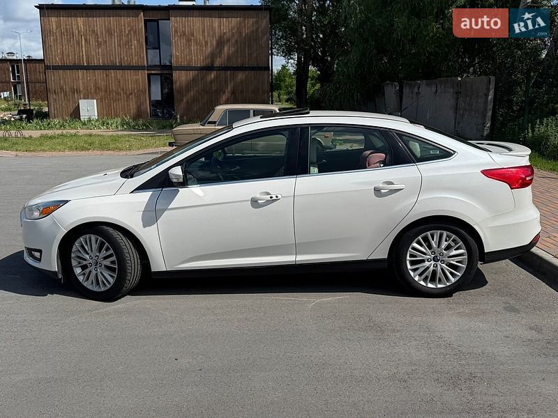 Седан Ford Focus 2018 в Чернигове