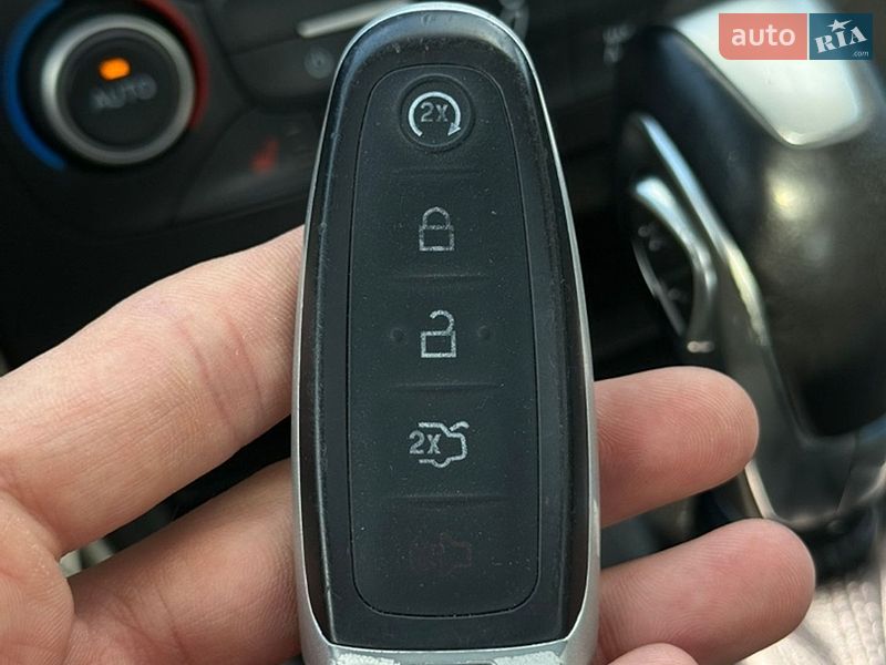 Седан Ford Focus 2018 в Чернигове