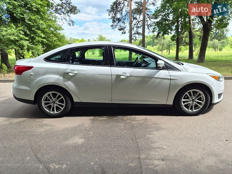 Седан Ford Focus 2016 в Сумах
