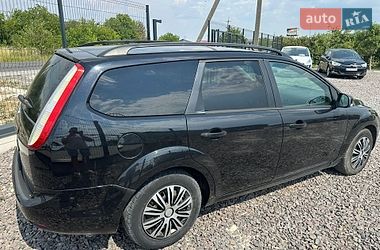 Универсал Ford Focus 2010 в Радехове