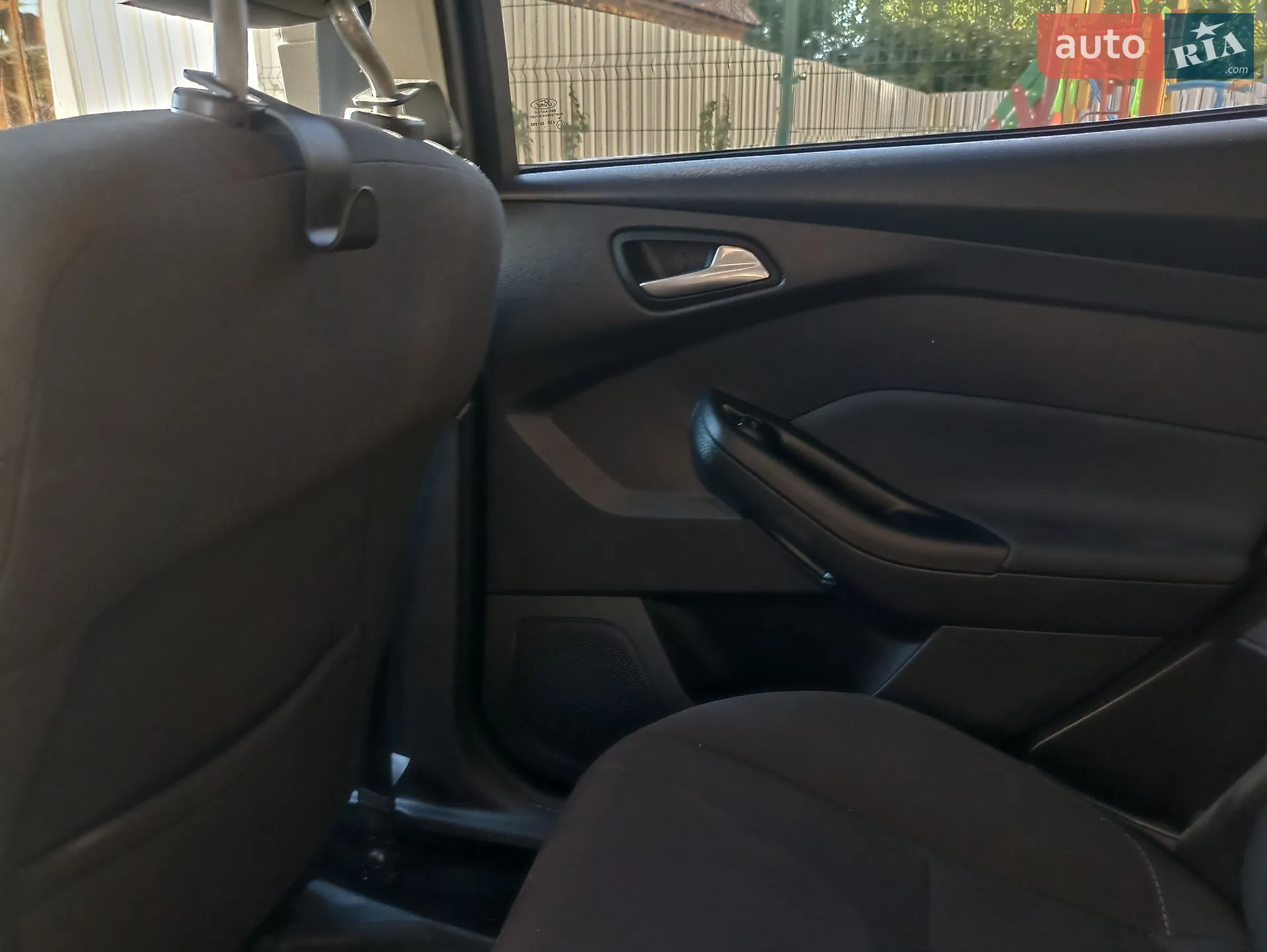 Ford Focus 2011 VIN WF0LXXGCBLBT68575 фото оголошення 25 з 34