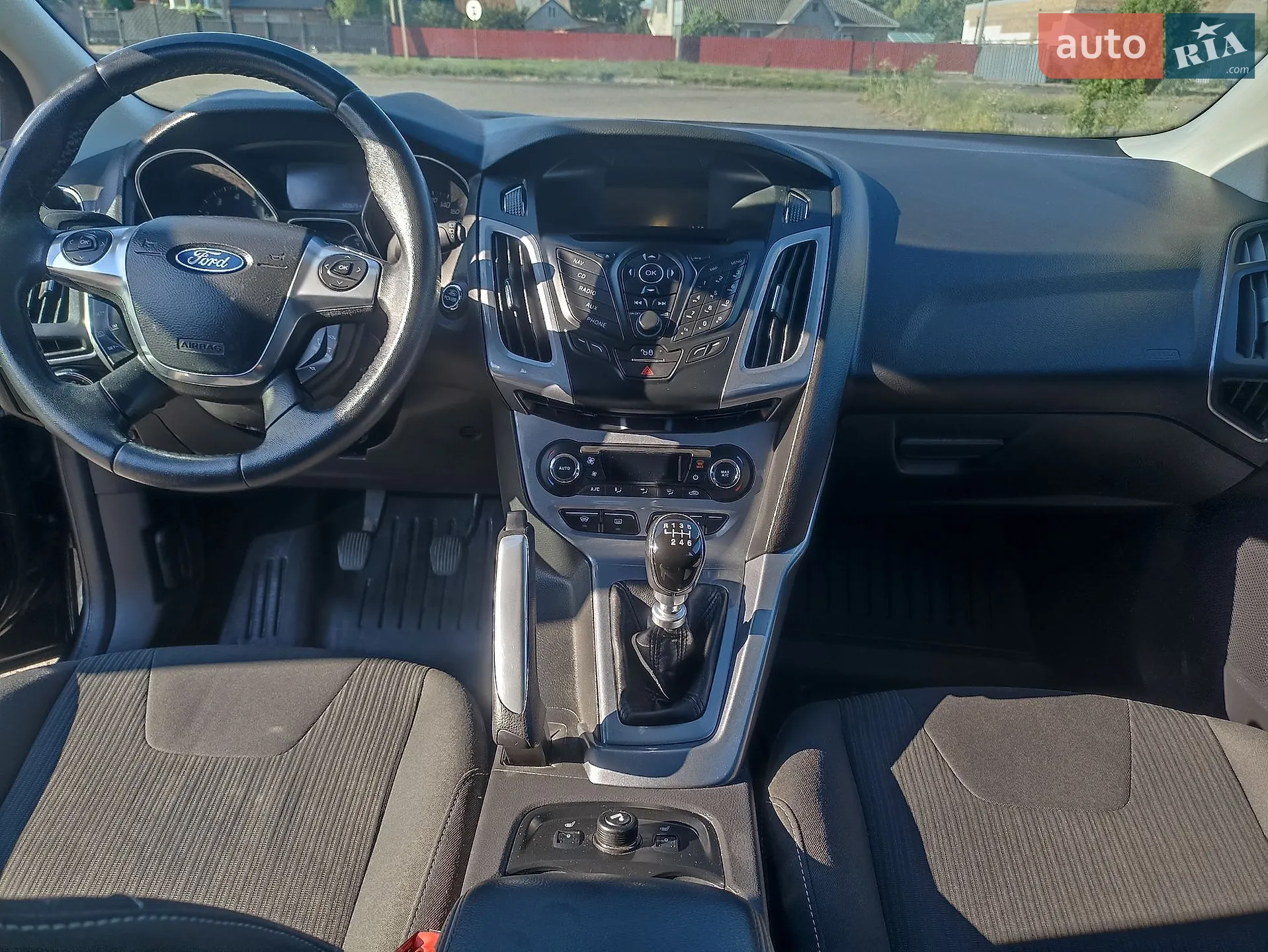 Ford Focus 2011 VIN WF0LXXGCBLBT68575 фото оголошення 9 з 34