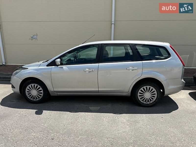 Универсал Ford Focus 2009 в Могилев-Подольске