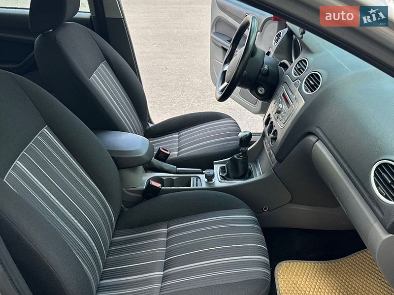 Универсал Ford Focus 2009 в Могилев-Подольске