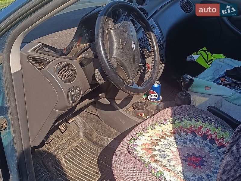Універсал Ford Focus 2002 в Узині