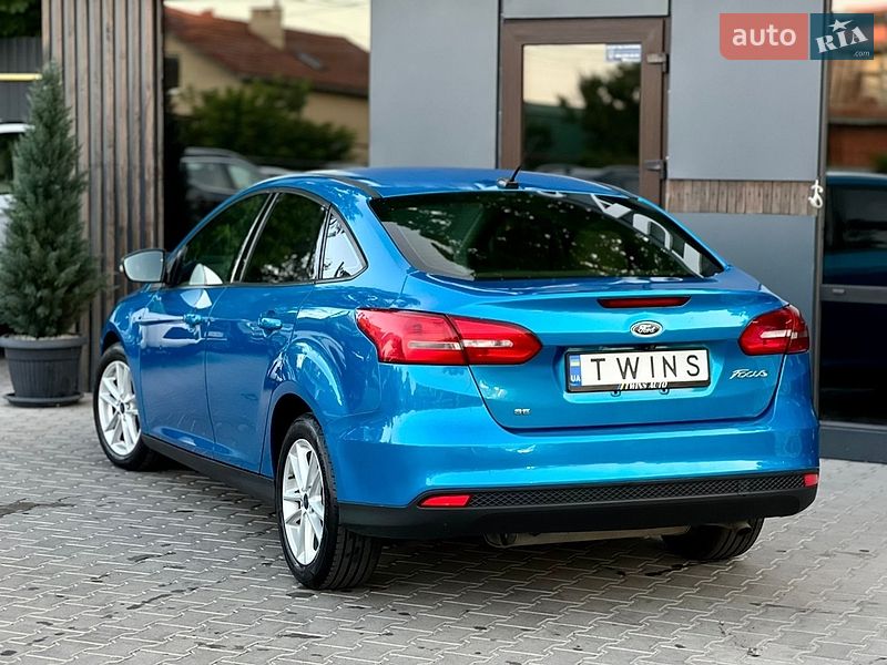 Седан Ford Focus 2017 в Одессе