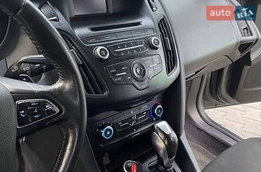Ford Focus  2015