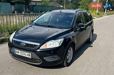 Ford Focus  2010
