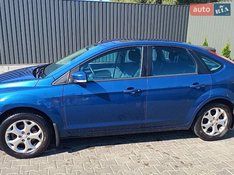 Ford Focus 2010 Ford Focus 2010