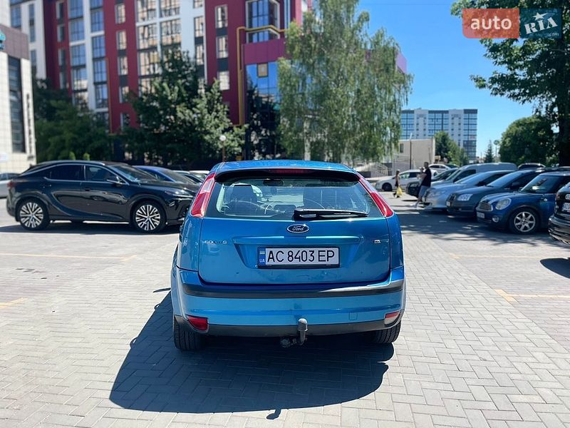 Хетчбек Ford Focus 2004 в Луцьку