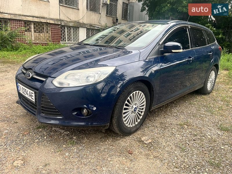 Универсал Ford Focus 2014 в Николаеве фото 2 Универсал Ford Focus 2014 в Николаеве