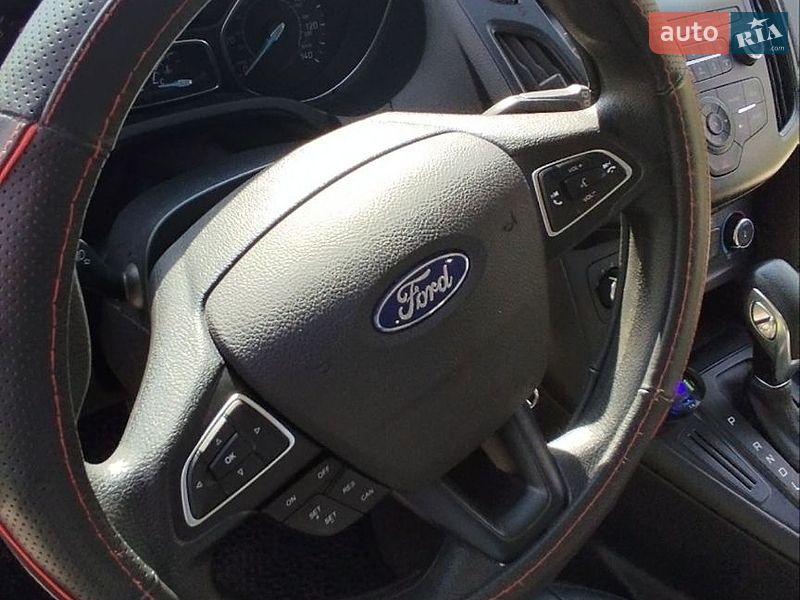 Хэтчбек Ford Focus 2018 в Днепре