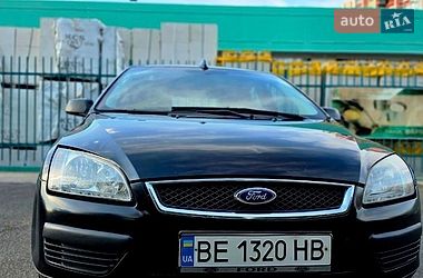 Хэтчбек Ford Focus 2006 в Николаеве фото 8 Хэтчбек Ford Focus 2006 в Николаеве