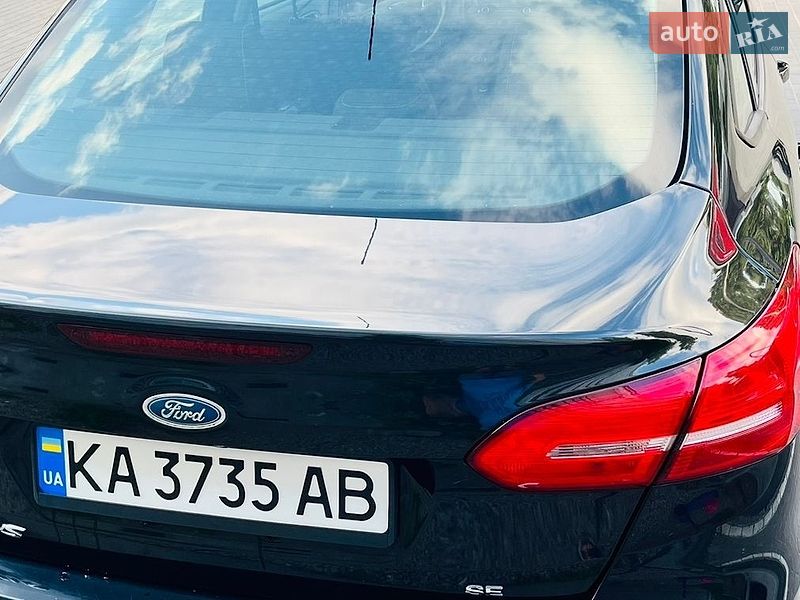 Седан Ford Focus 2015 в Киеве