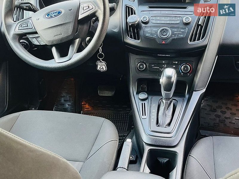 Седан Ford Focus 2015 в Киеве