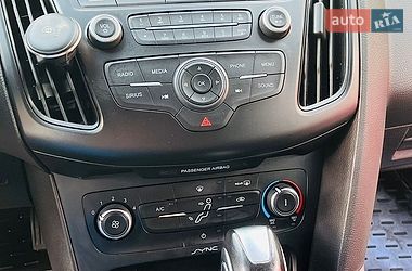 Седан Ford Focus 2015 в Киеве