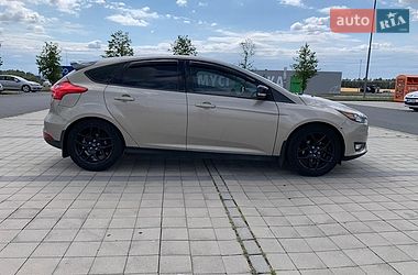 Ford Focus  2014