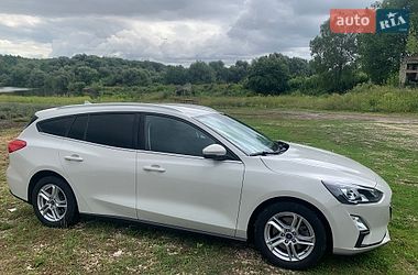 Ford Focus  2021