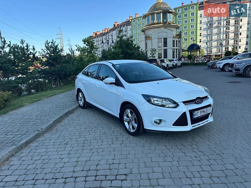 Седан Ford Focus 2012 в Івано-Франківську
