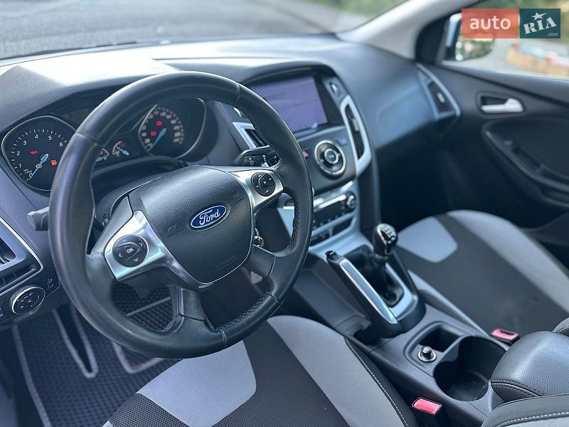 Седан Ford Focus 2012 в Івано-Франківську