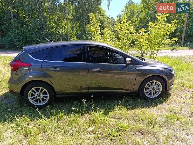 Хэтчбек Ford Focus 2015 в Конотопе