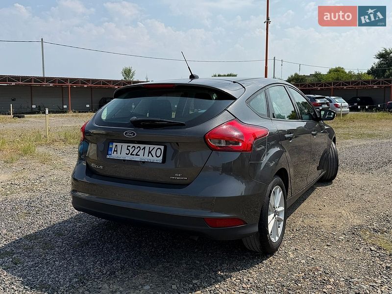 Хэтчбек Ford Focus 2015 в Ирпене