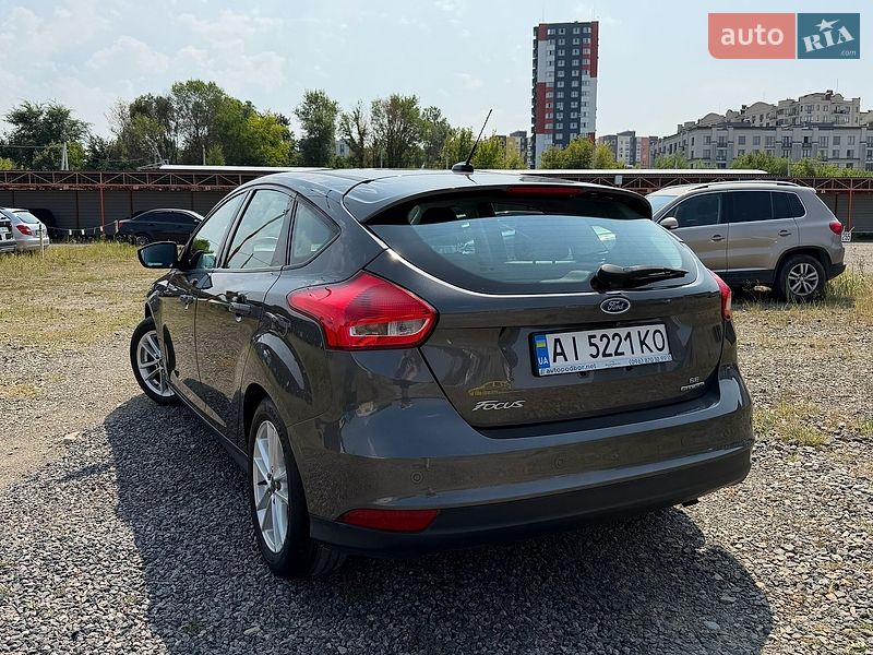 Хэтчбек Ford Focus 2015 в Ирпене