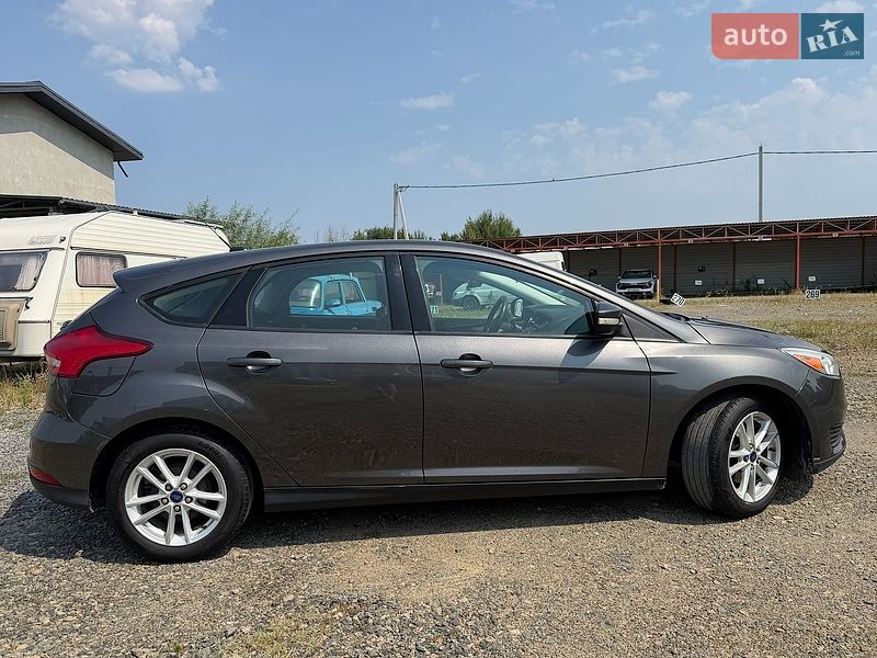Хэтчбек Ford Focus 2015 в Ирпене