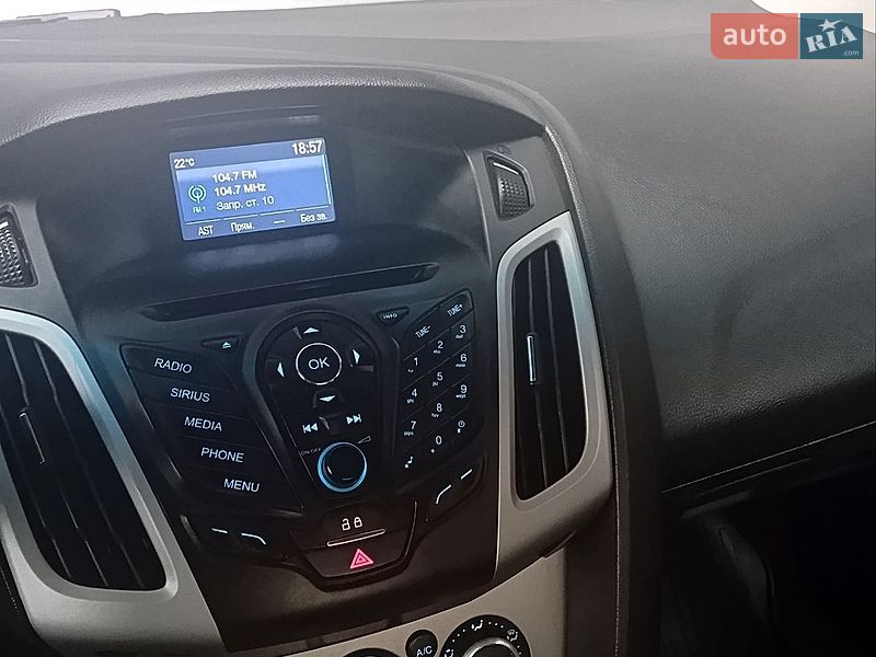 Седан Ford Focus 2014 в Львове фото 26 Седан Ford Focus 2014 в Львове