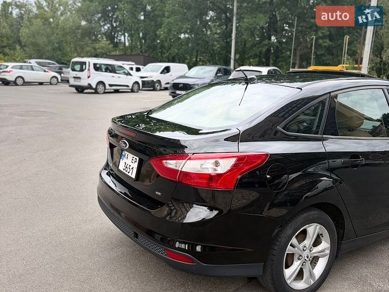 Седан Ford Focus 2014 в Чернігові фото 12 Седан Ford Focus 2014 в Чернігові
