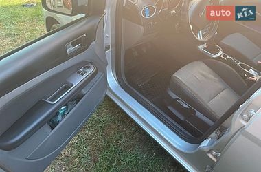 Универсал Ford Focus 2010 в Львове