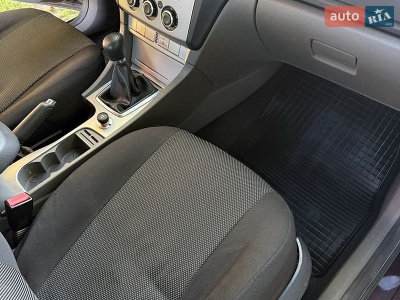 Хэтчбек Ford Focus 2008 в Кролевце
